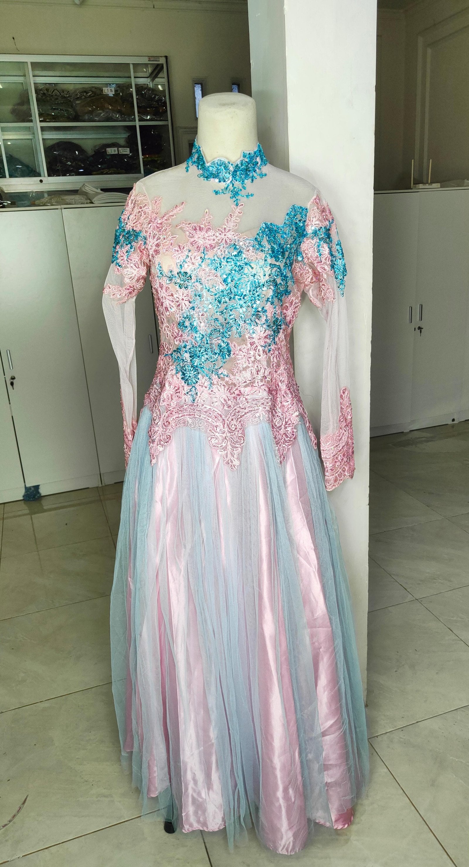 Blue pink