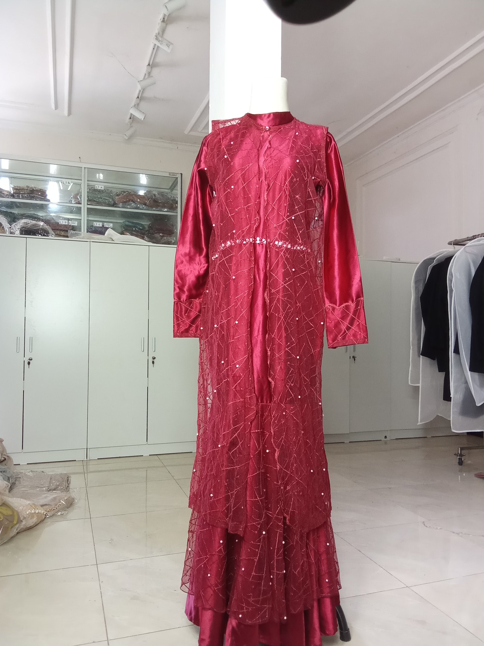 Maroon duyung