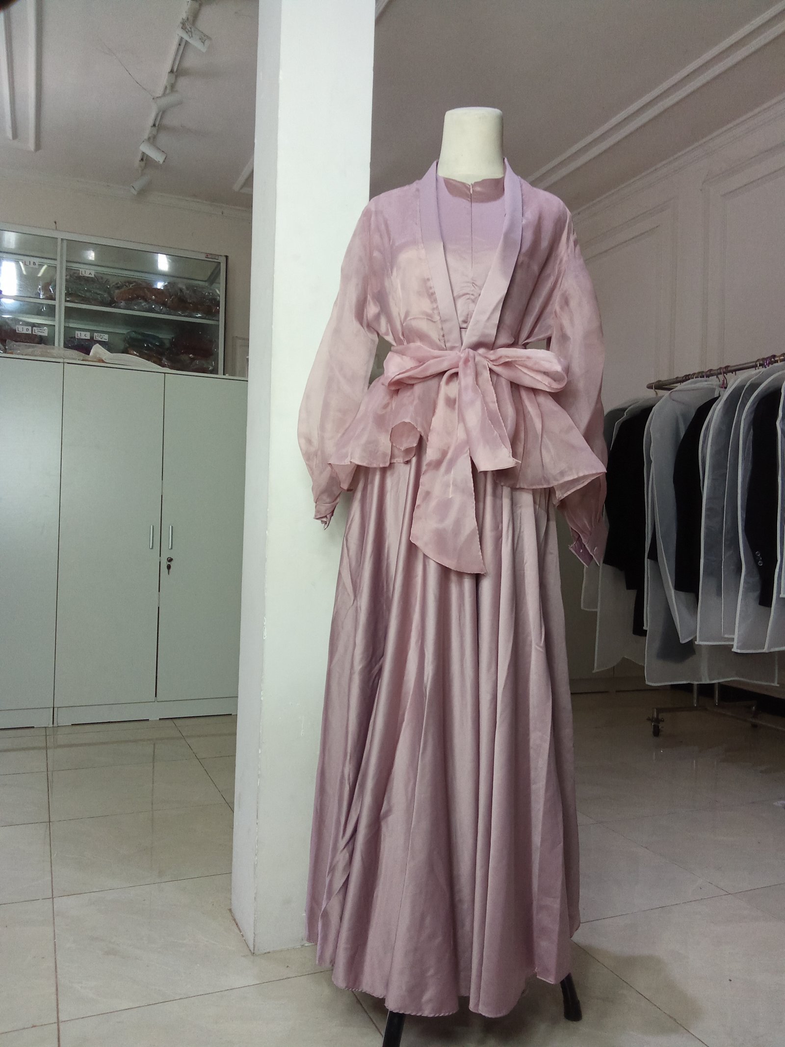 Dusty pink dress