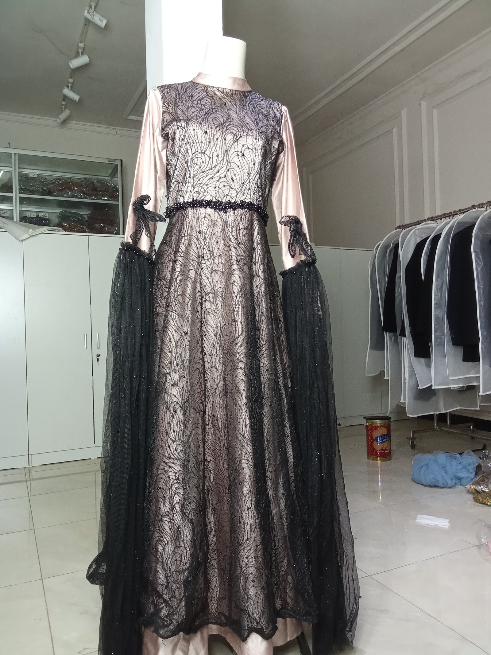 Rose black dress